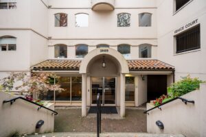 114 - 1869 Spyglass Place