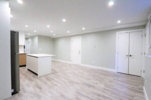 1225 Ridgewood