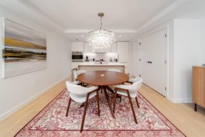 405 - 1365 W Davie Street