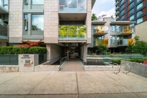 405 - 1365 W Davie Street