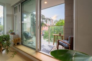 405 - 1365 W Davie Street