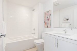 452 East 5th