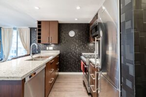 810 - 168 west 1st