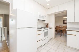 854 16th Street East