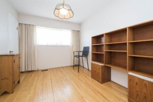 854 East 16th Street