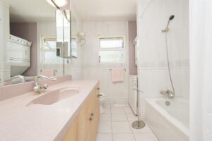 854 East 16th Street