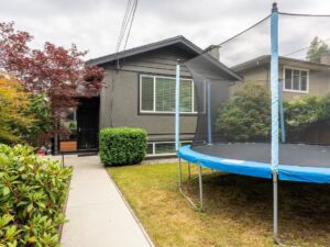 Upper - 1131 Wellington Drive