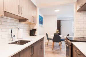 10 - 1537 Burnaby Street
