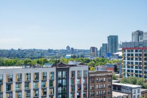 1007 - 150 E Cordova