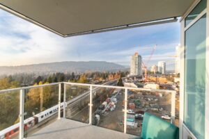 1007 - 652 Whiting Way