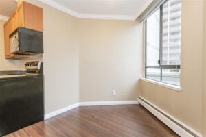 105 - 710 Seventh Avenue