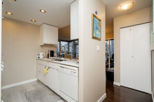 1510 - 928 Beatty Street