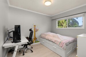 Lower - 10671 Rosecroft Crescent