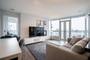2806 - 833 Seymour Street