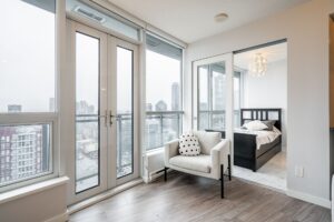 2806 - 833 Seymour Street