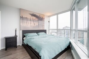 2806 - 833 Seymour Street