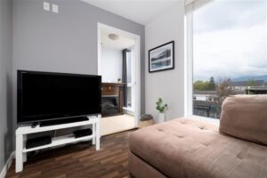 309 - 2636 E Hastings