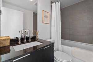 310 - 429 W 2nd