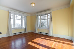 40 - 1386 Nicola Street
