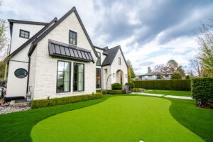 4643 Midlawn