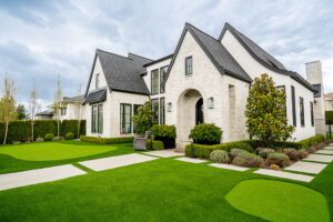 4643 Midlawn
