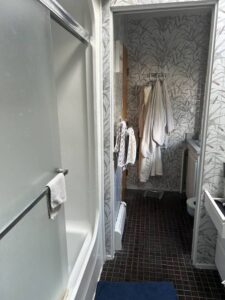 5515 Trafalgar