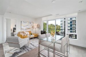 601 - 3498 Marine Way