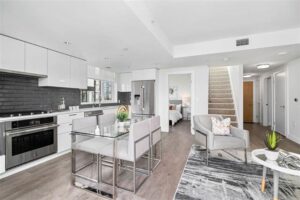 601 - 3498 Marine Way