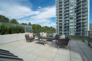 601 - 3498 Marine Way