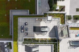 601 - 3498 Marine Way