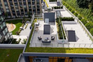 601 - 3498 Marine Way