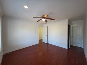 6039 Neville Street