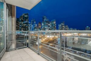 607 - 323 Jervis Street