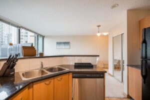 710 - 1331 Alberni Street