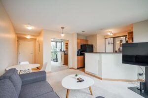 710 - 1331 Alberni Street