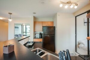 710 - 1331 Alberni Street