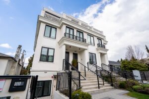 7859 Granville