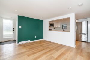 1412 East 10th