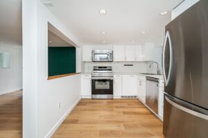 1412 East 10th