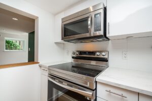 1412 East 10th