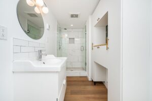 1412 East 10th