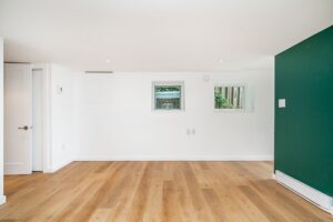 1412 East 10th