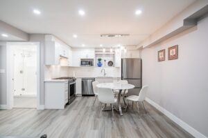 3554 W 3rd