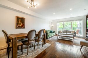 10 - 3855 Pender