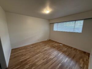 5581 Marine Drive