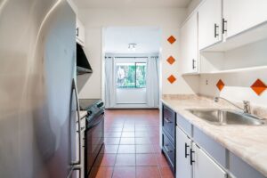 8961 Horne