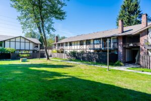 8961 Horne